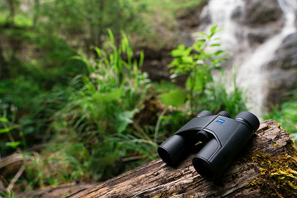 カールツァイス株式会社の双眼鏡 Victory Pocketのイメージ写真