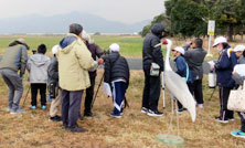 玉名市横島小学校3年生のツル学習に協力しました(熊本県玉名市)