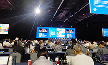 世界自然保護会議で、プラスチック汚染への行動を呼びかける動議が採択されました