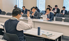 浦主任研究員が立憲民主党の環境部門会議でヒアリングを受けました